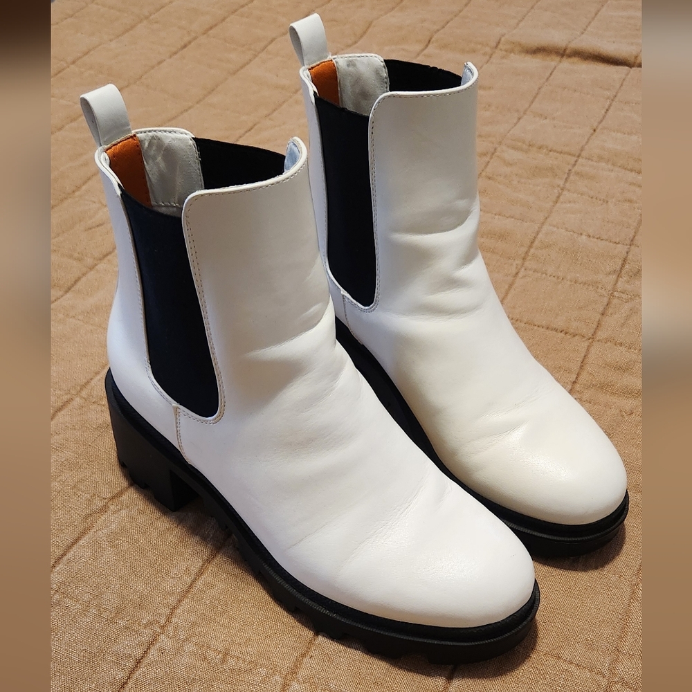 [2/$10] French Connection - White Chelsea Ankle Boots - Lug Sole - Size 9